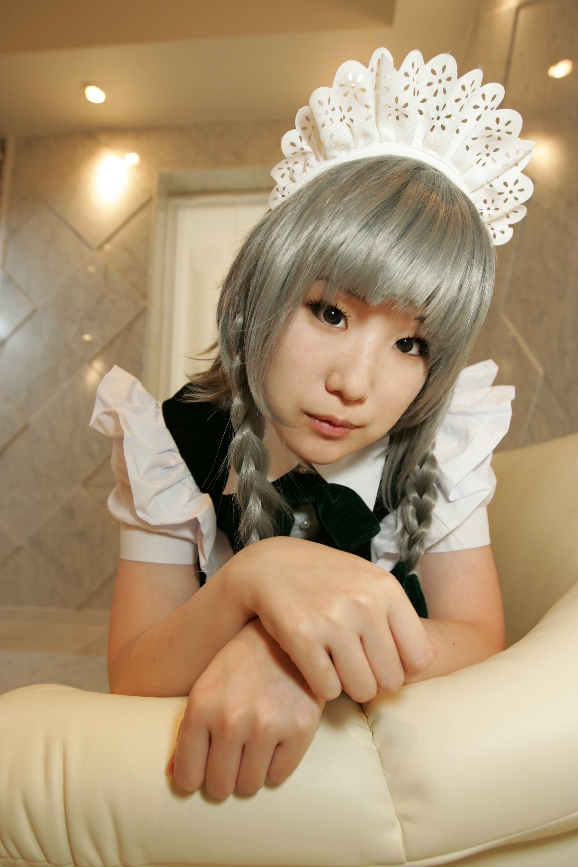 黑丝游戏美女　[Cosplay]Izayoi-Sakuya 日本超级诱惑美女图片写真